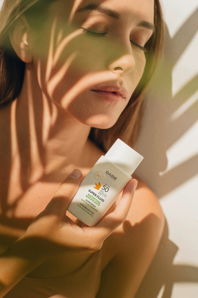 BABE Super Fluid Sunscreen Mattifying SPF 50